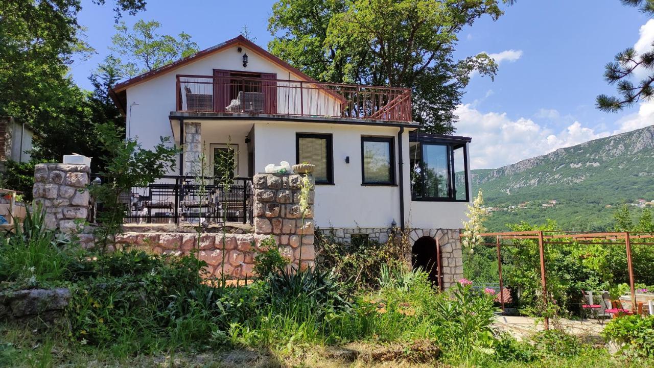 Amazing Sea-Mountain Valley View House With 3 Terraces And Huge Chill Gardens, 5Min From The Sea! 브리비르 외부 사진