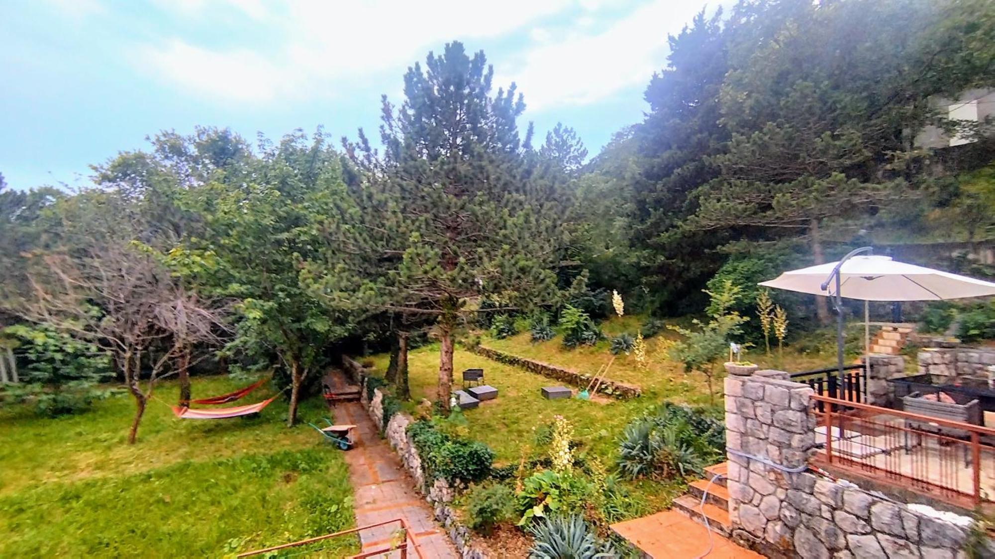Amazing Sea-Mountain Valley View House With 3 Terraces And Huge Chill Gardens, 5Min From The Sea! 브리비르 외부 사진